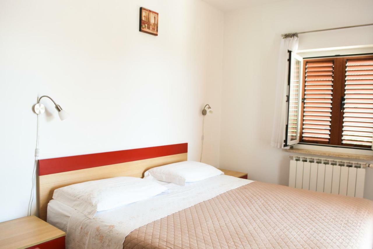 Rooms Ljubica เซรส ภายนอก รูปภาพ